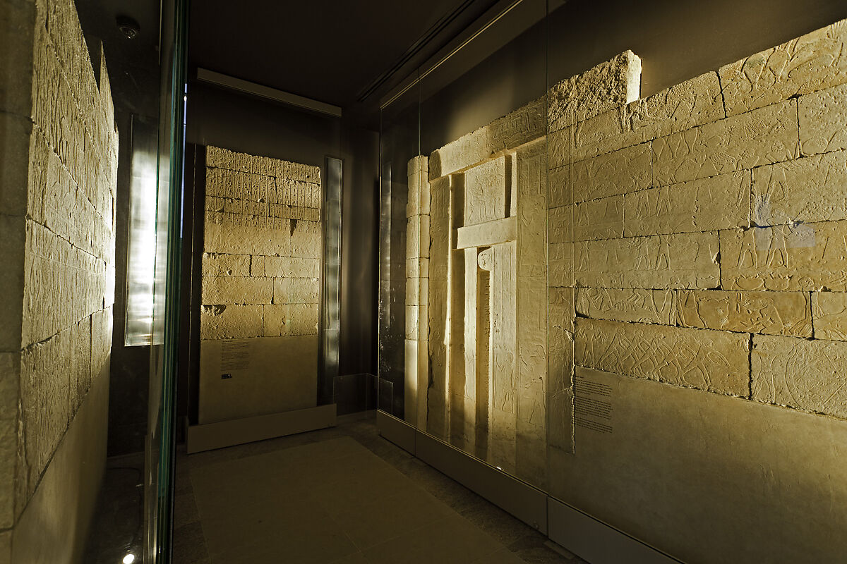 Tomb Chapel of Raemkai, Limestone, paint
