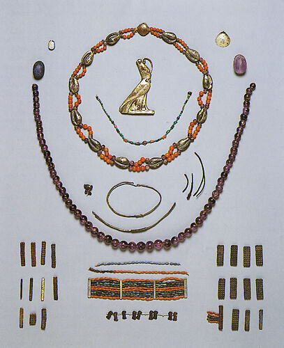 Objects from Theban Tomb MMA 840