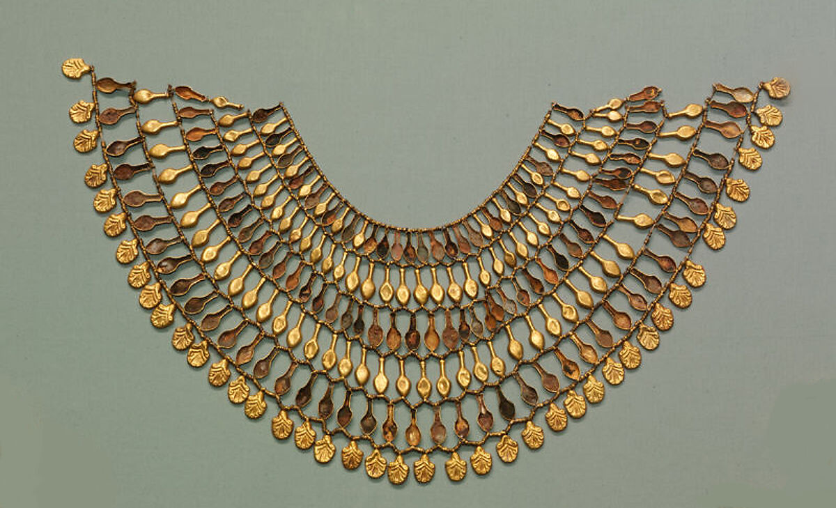 See 26.8.135a, Gold, glass, stones