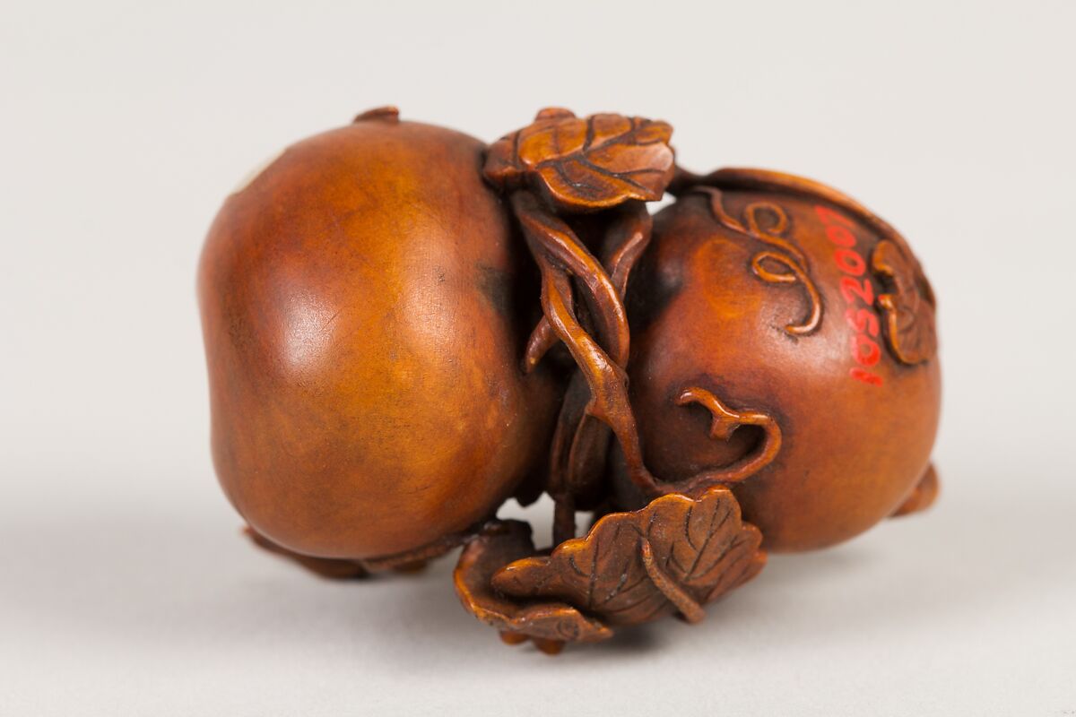 Netsuke of Gourd and Mice, Wood, Japan