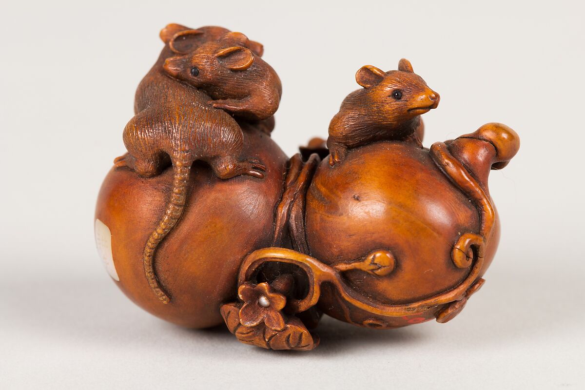 Netsuke of Gourd and Mice, Wood, Japan 