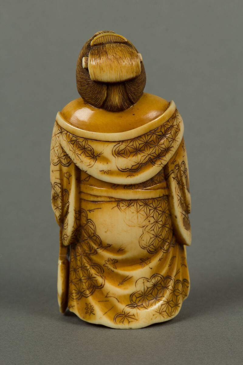 Netsuke of Woman, Ivory, Japan