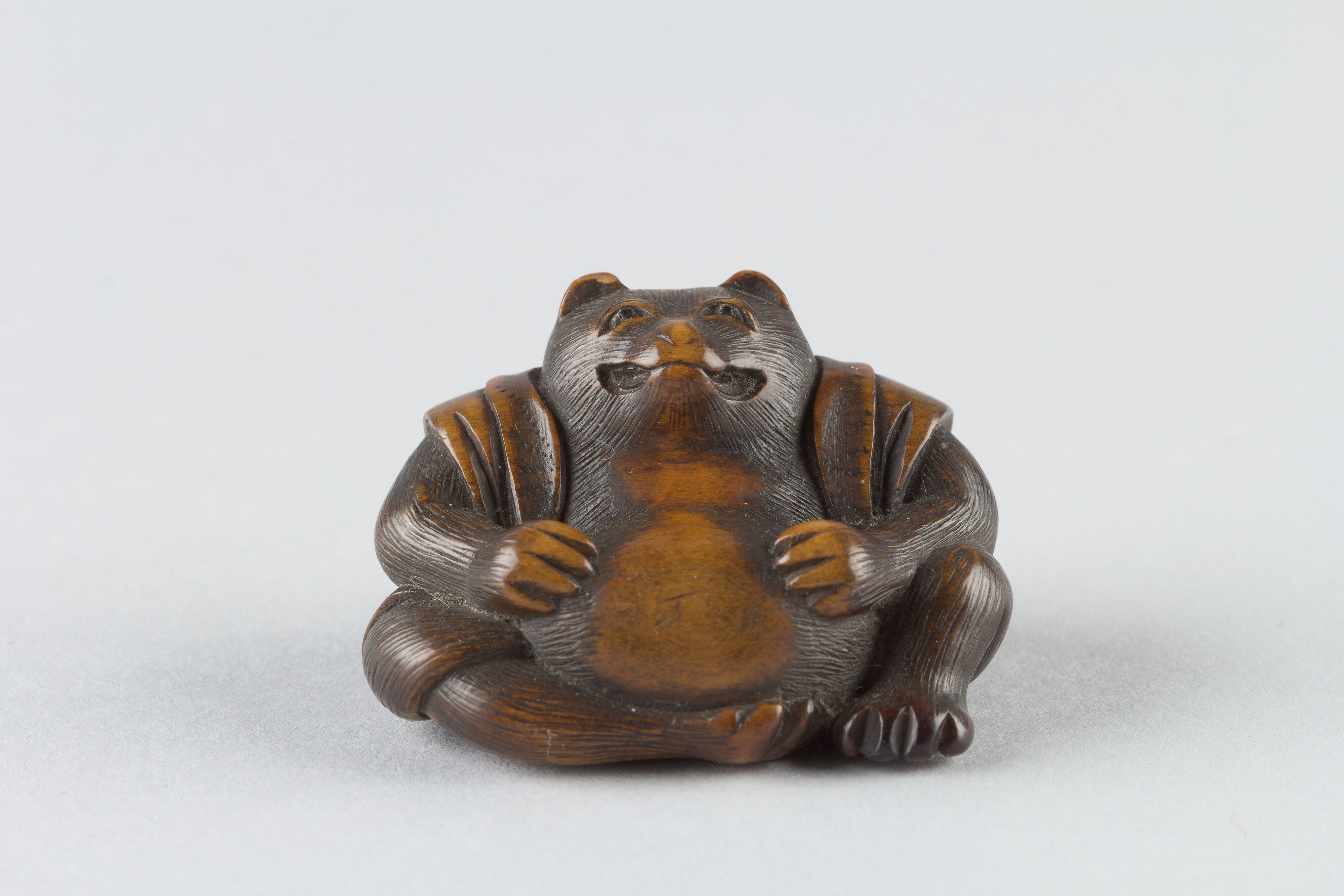 Netsuke: Tanuki no Hara Tsutsumi - Japan - Edo (1615–1868) or