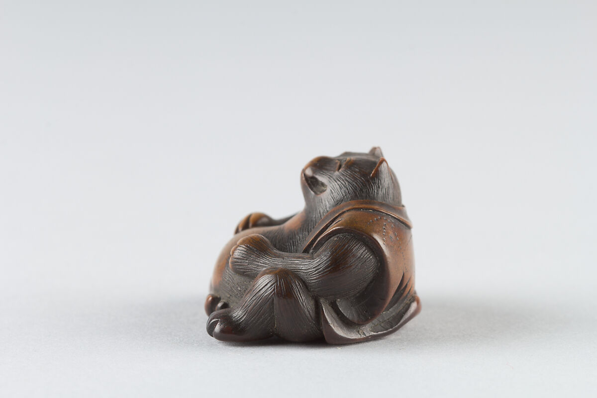 Netsuke: Tanuki no Hara Tsutsumi, Wood, Japan