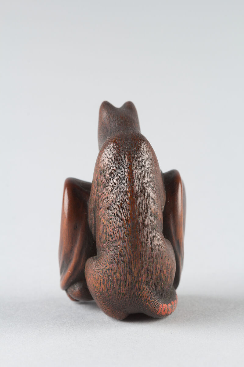 Netsuke with Fox and Drum from the Kabuki Play "Yoshsitsune Senbon-Zakura", Wood, Japan