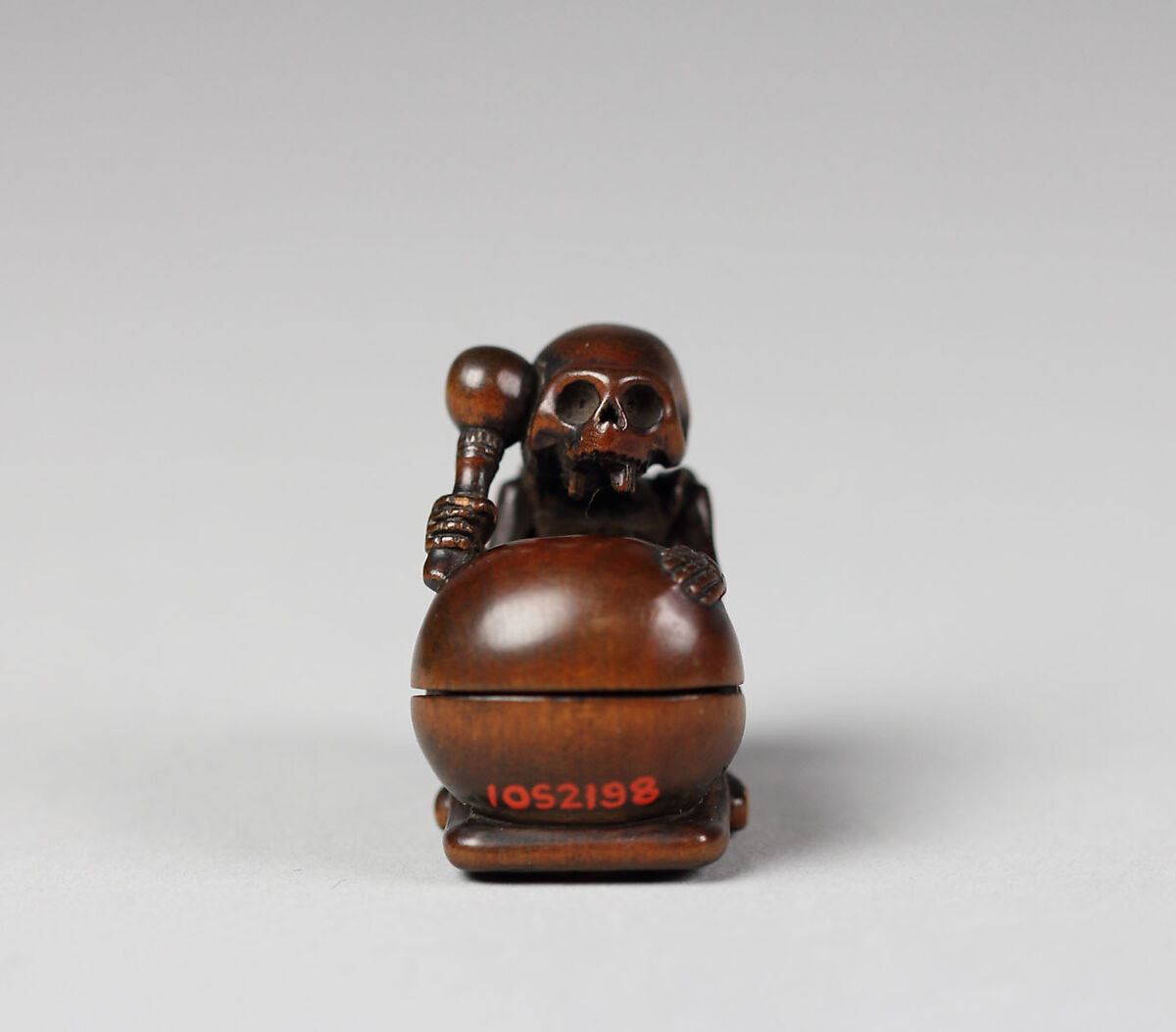 Netsuke of Skeleton with a Drum, Wood, Japan