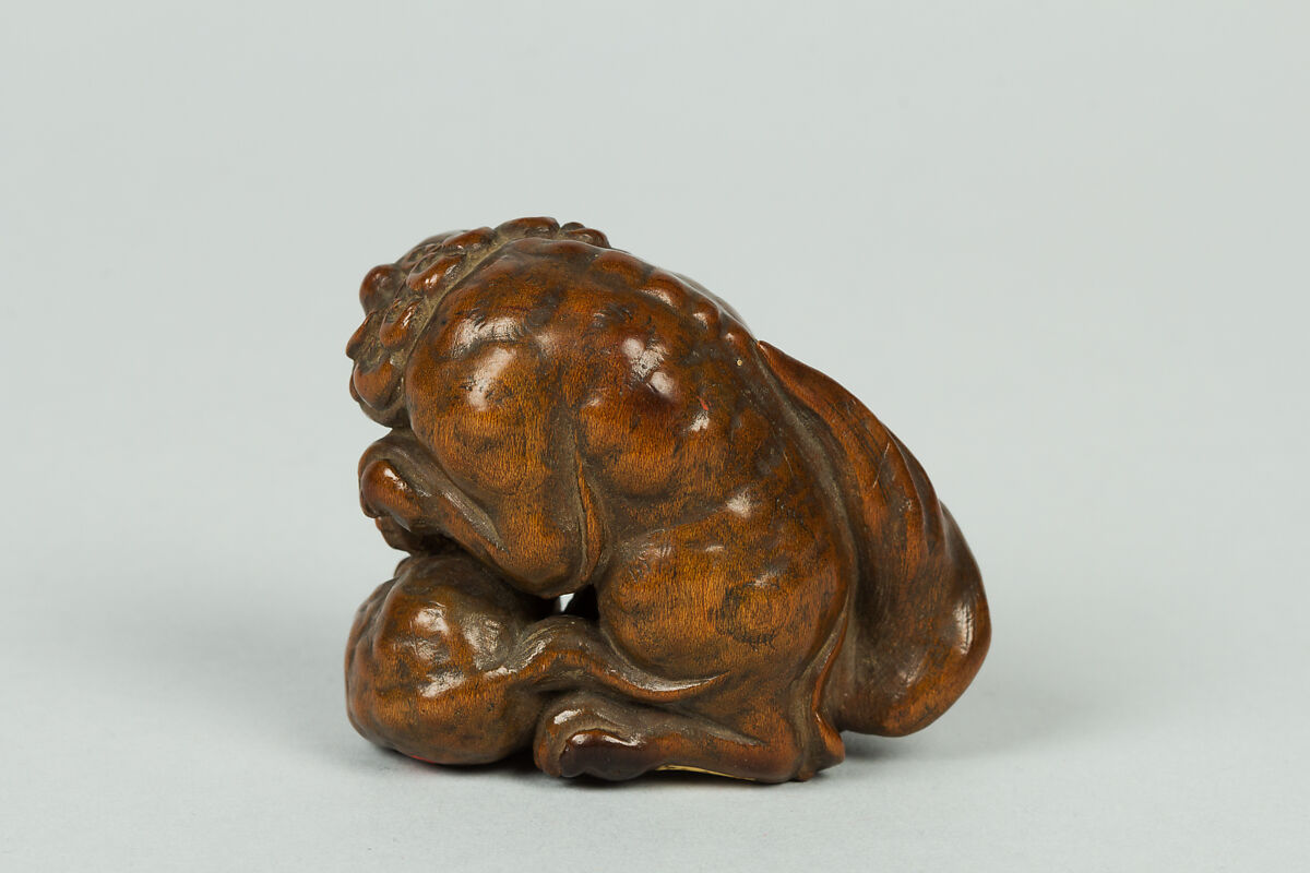 Netsuke of Qilin and Cub, Wood, Japan