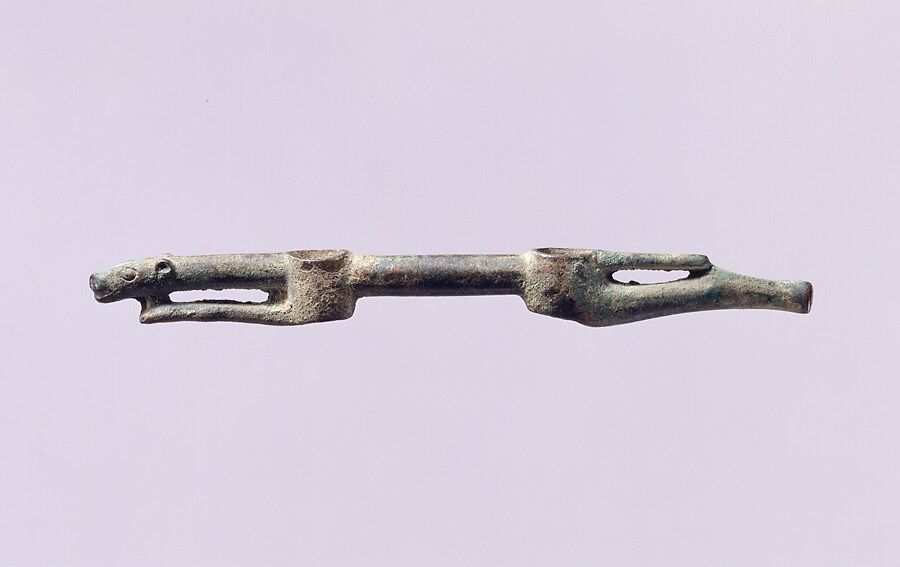Cheekpiece for Bridle in the Shape of a Leopard, Bronze, Northeast China 