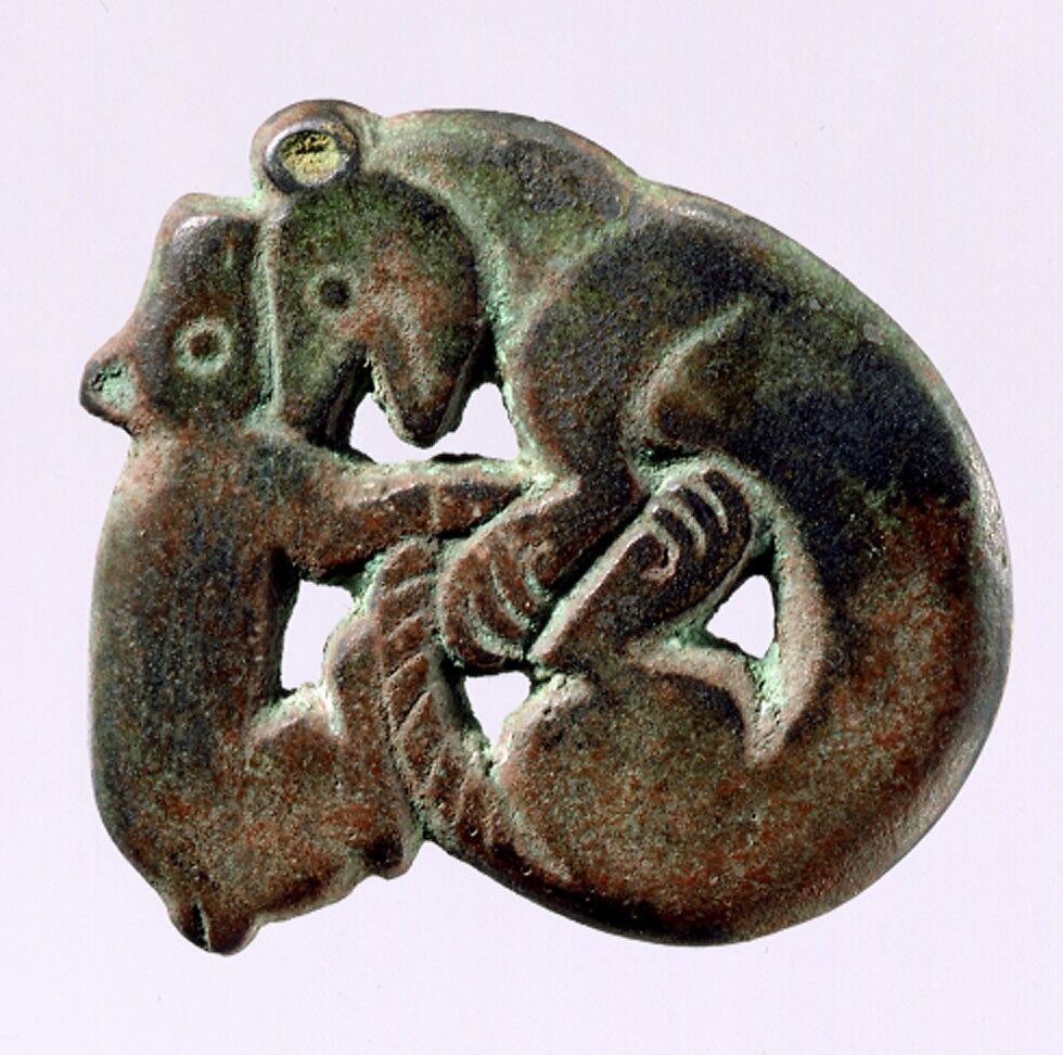 Garment Plaque with Leopard and Bear, Bronze, Northwest China 