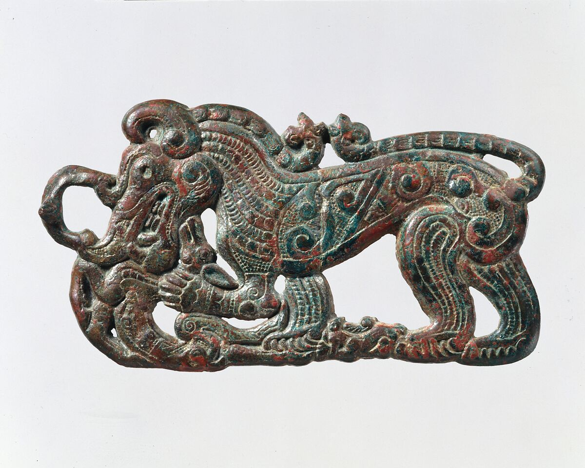 Belt Plaque in the Shape of a Standing Wolf, Tinned bronze, Northwest China 