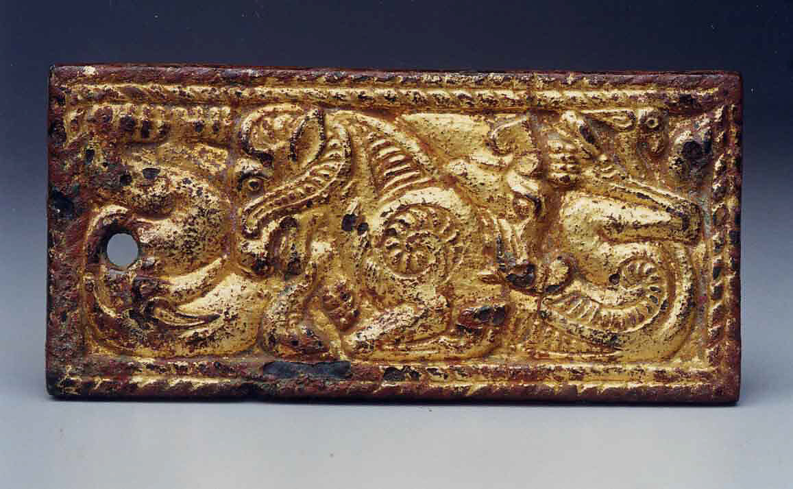 Belt Plaque with Feline and Ram, Gilded bronze, North China 