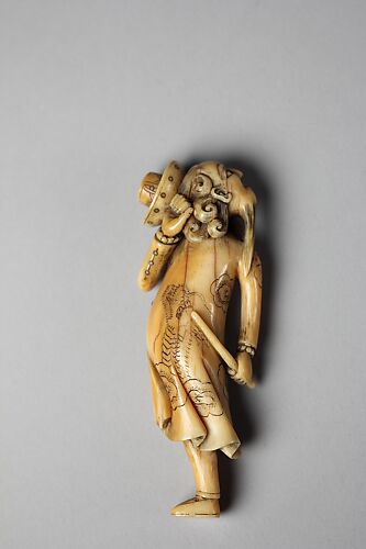 Netsuke of Standing Foreigner (Nanbanjin)