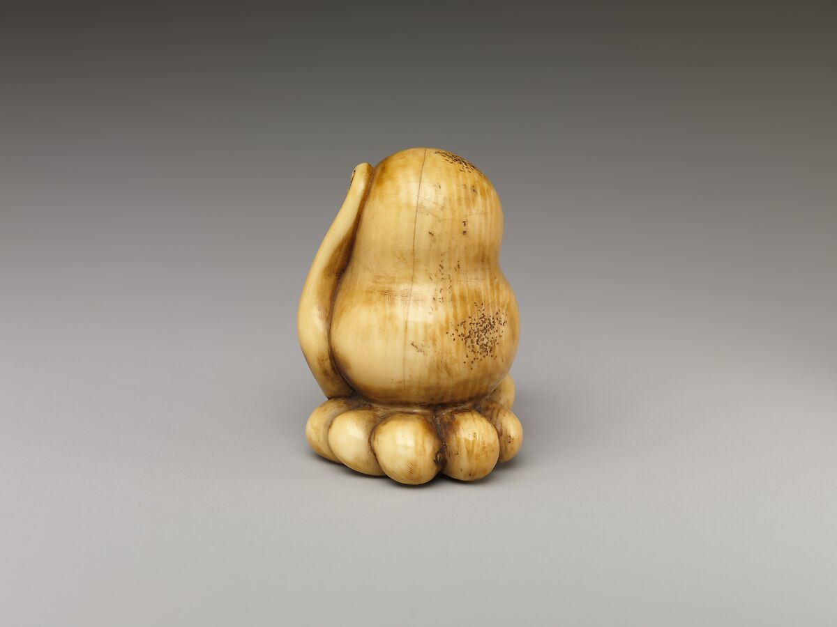 Netsuke of Octopus Holding Clam, Ivory, Japan
