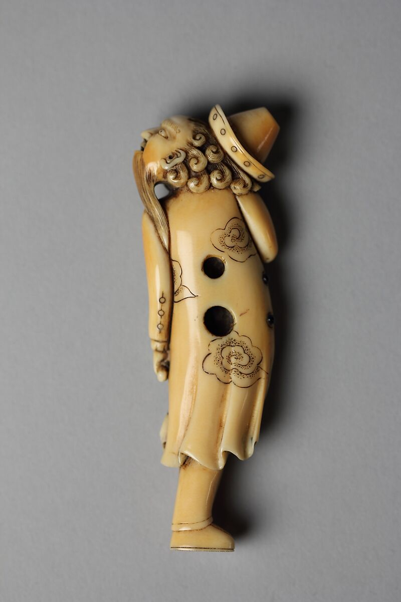 Netsuke of Standing Foreigner (Nanbanjin);, Ivory, Japan
