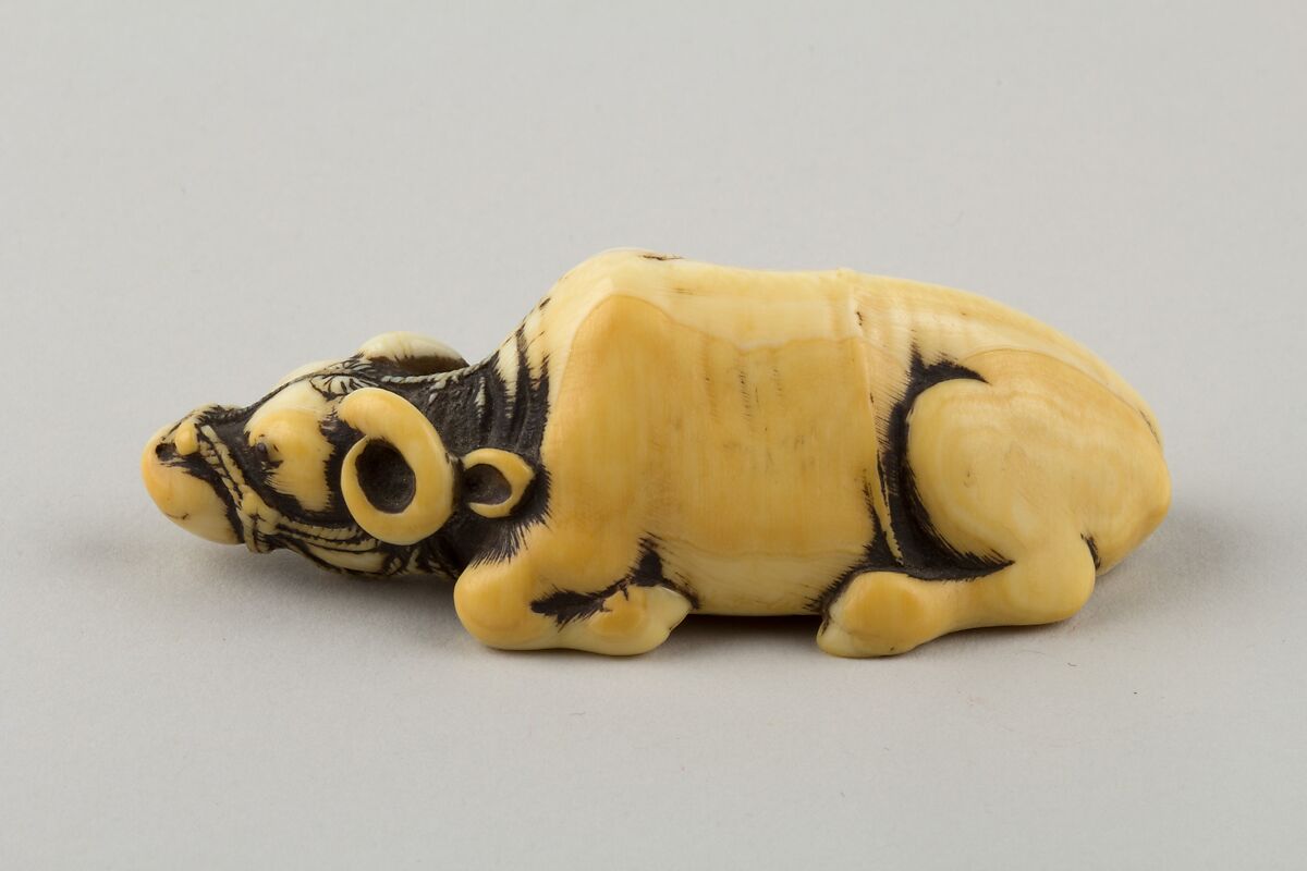 Recumbent Ox, Kiyozumi, Ivory, horn, Japan