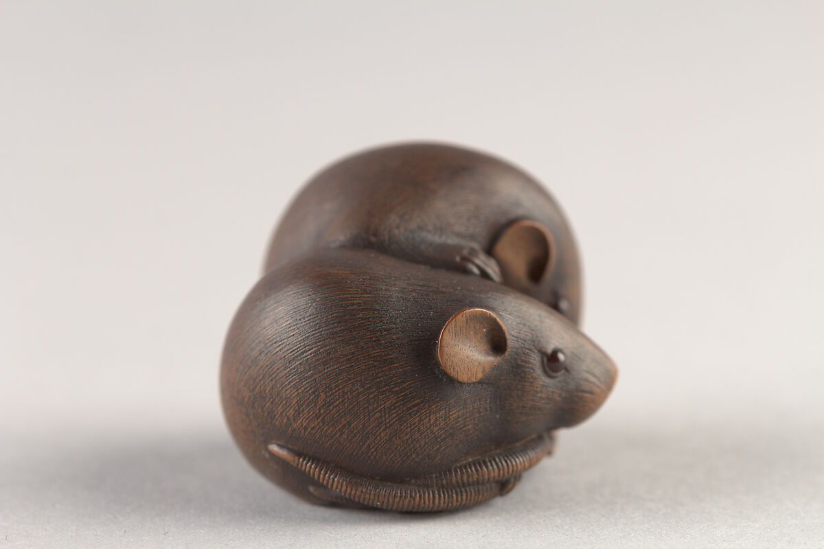 Netsuke of Two Rats, Ikkan, Wood. horn, Japan