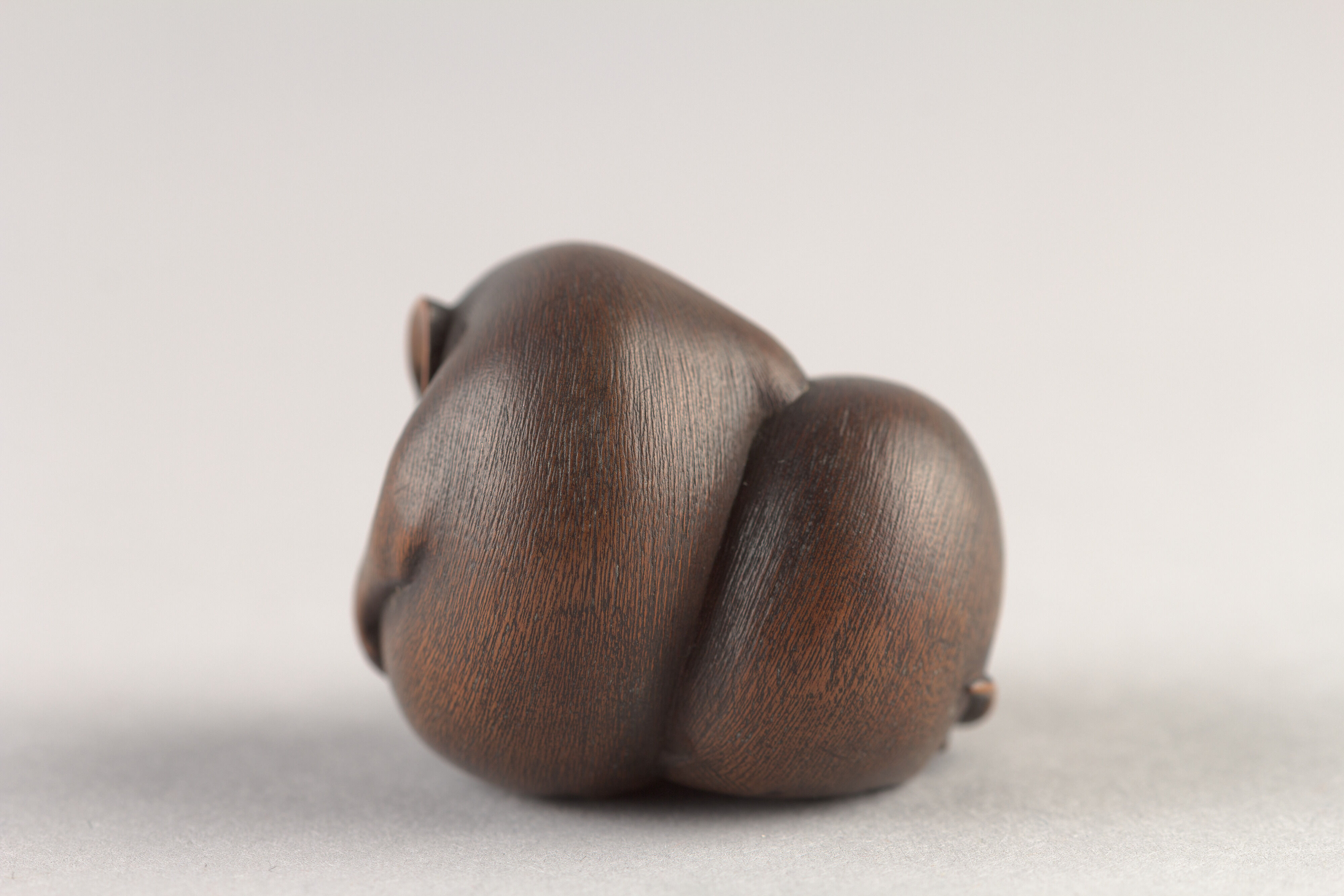 Ikkan - Netsuke of Two Rats - Japan - The Metropolitan Museum of Art
