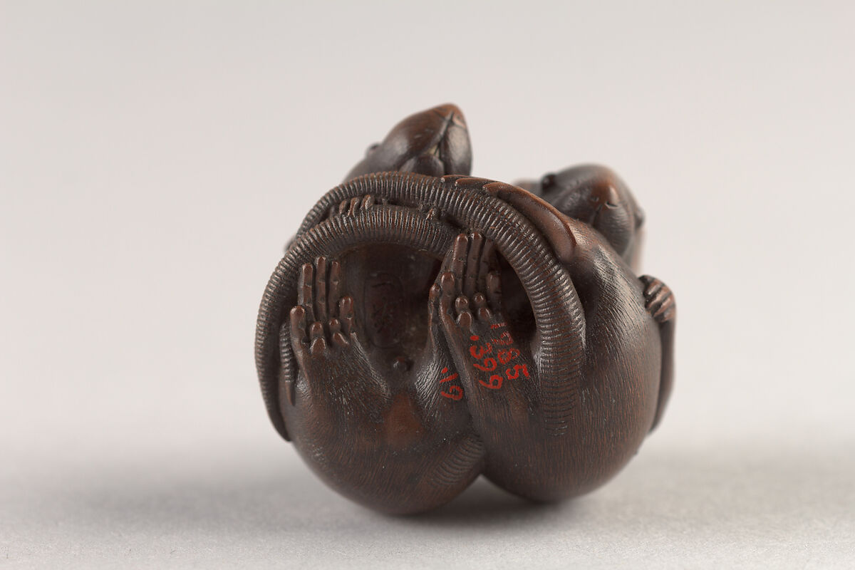 Netsuke of Two Rats, Ikkan, Wood. horn, Japan