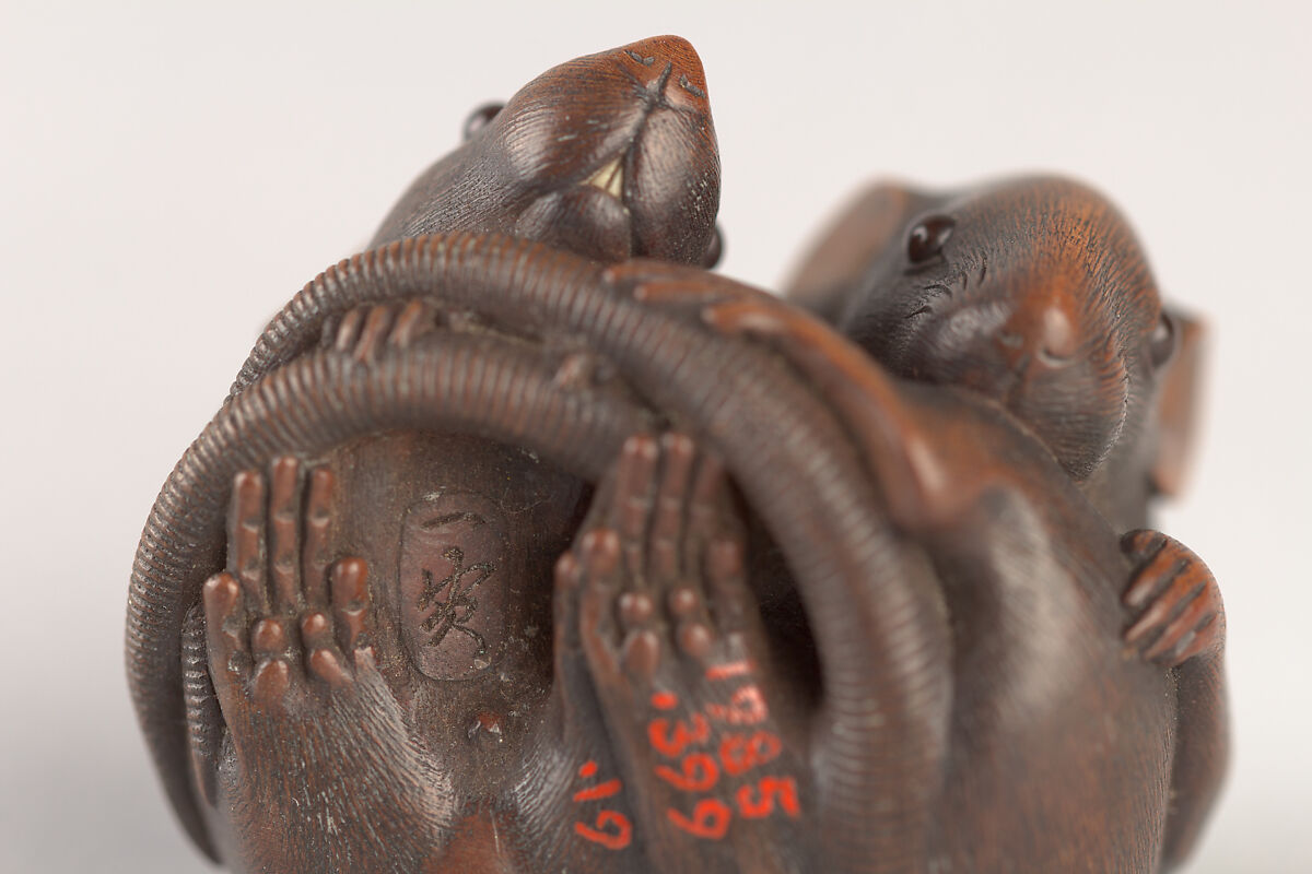 Netsuke of Two Rats, Ikkan, Wood. horn, Japan