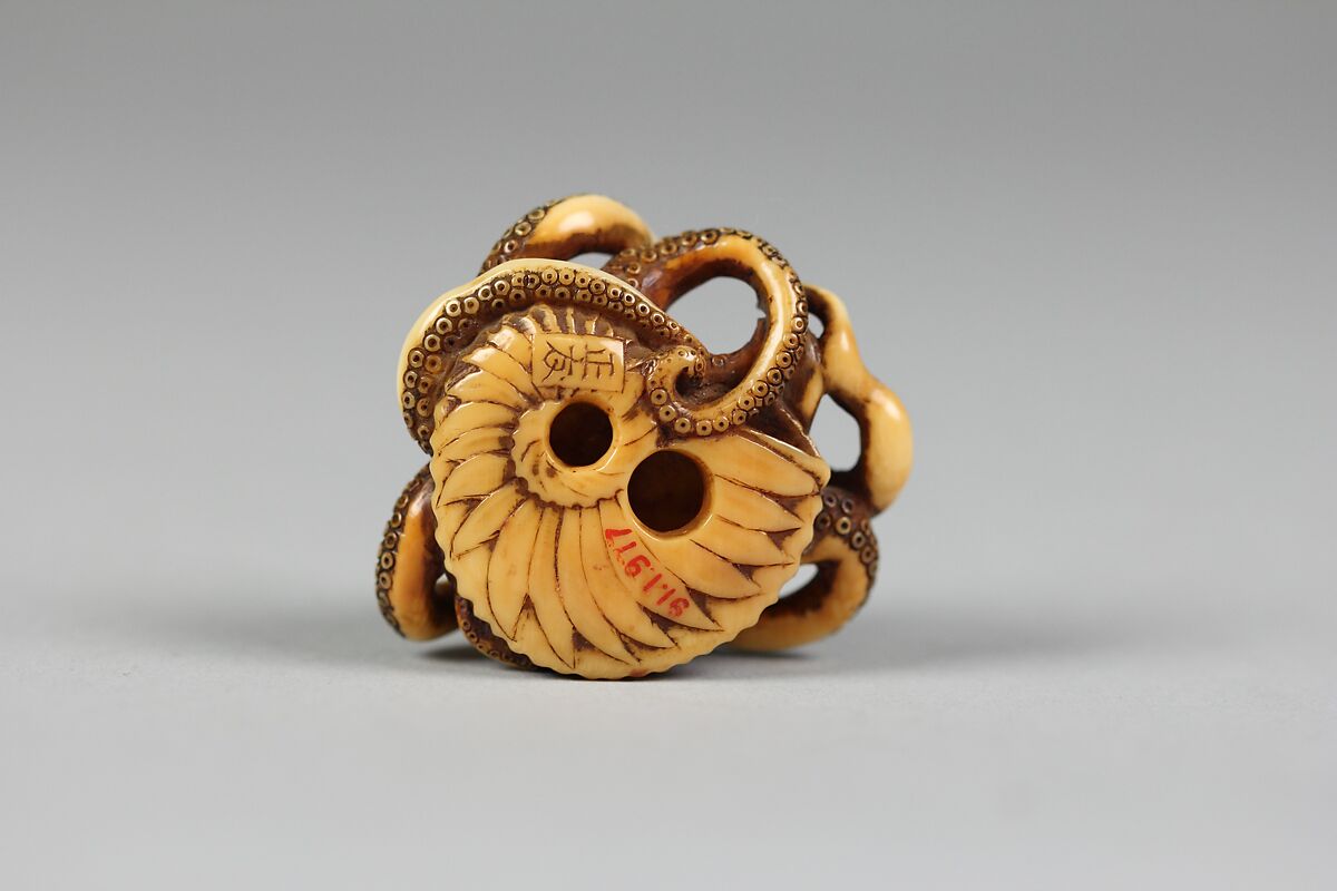 Netsuke of Octopus, Ivory, Japan