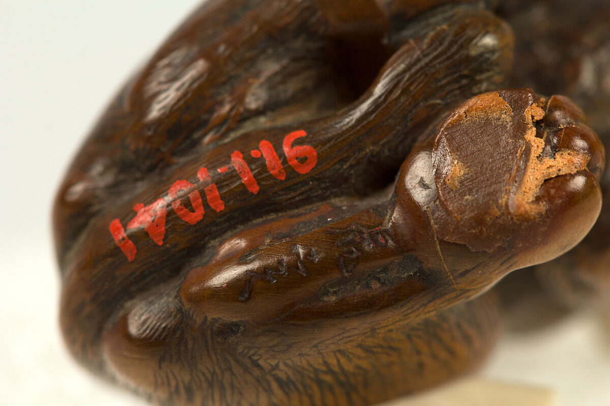 Netsuke of Wolf, Wood, Japan