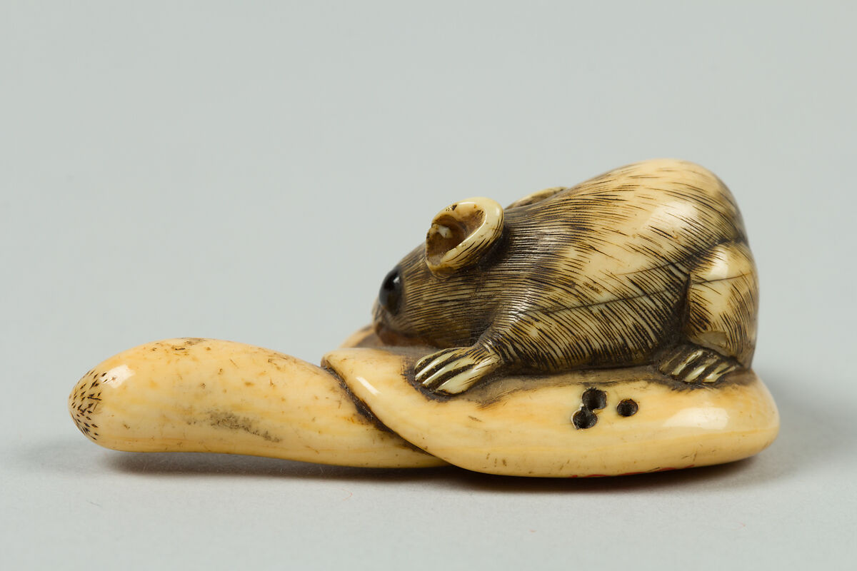 Netsuke of Mouse on a Mushroom, Ivory, Japan