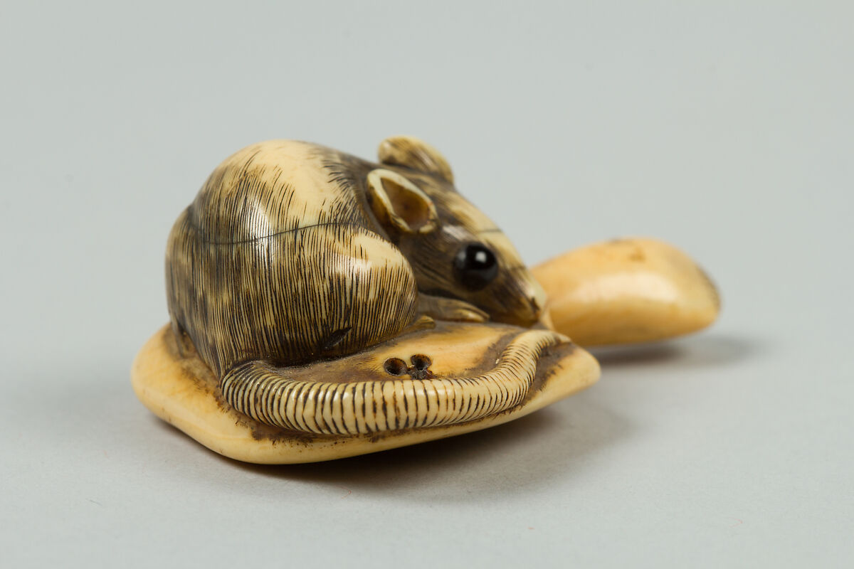 Netsuke of Mouse on a Mushroom, Ivory, Japan