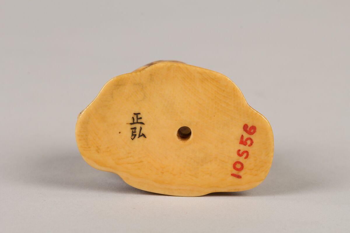 Netsuke of Two Deer, Ivory, Japan