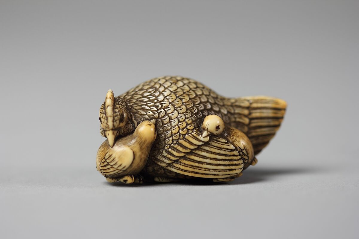Netsuke of Hen and Two Small Chicks, Ivory, Japan 