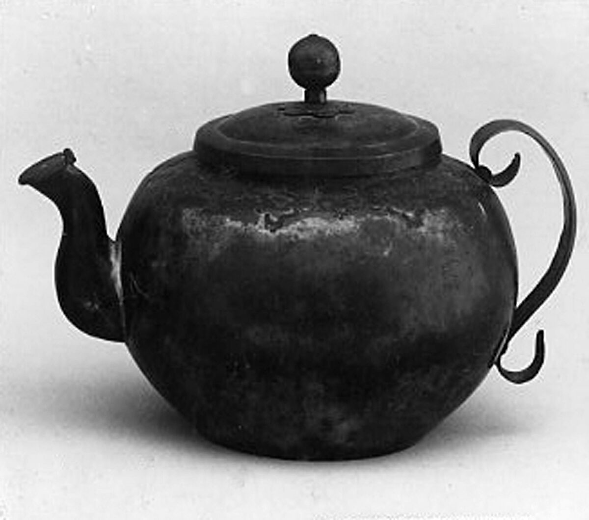 Pot for Wine or Tea, Beaten bronze, Japan 