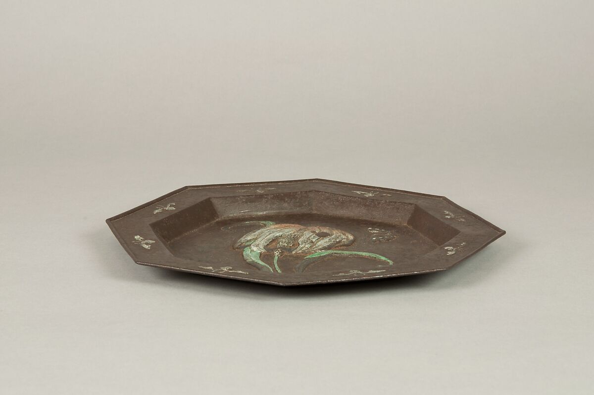 Dish, Iron repoussé and decorated with lacquer, Japan