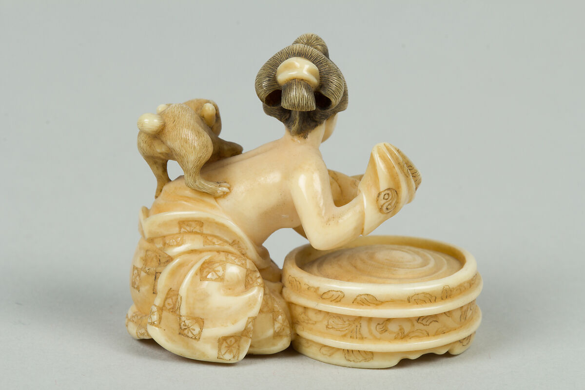 Netsuke of Woman Bathing, Ivory, Japan