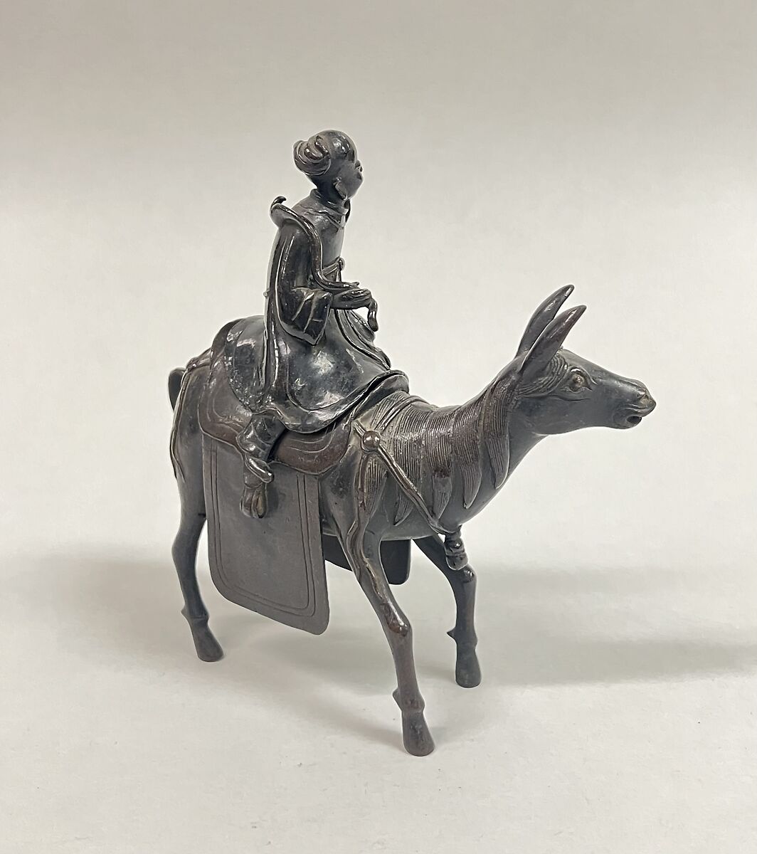 Vessel with cover, Bronze, Japan