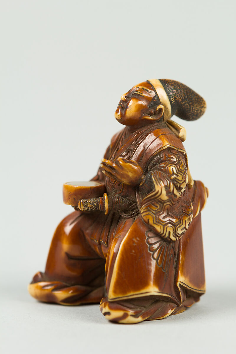 Netsuke, Ivory stained brown, Japan
