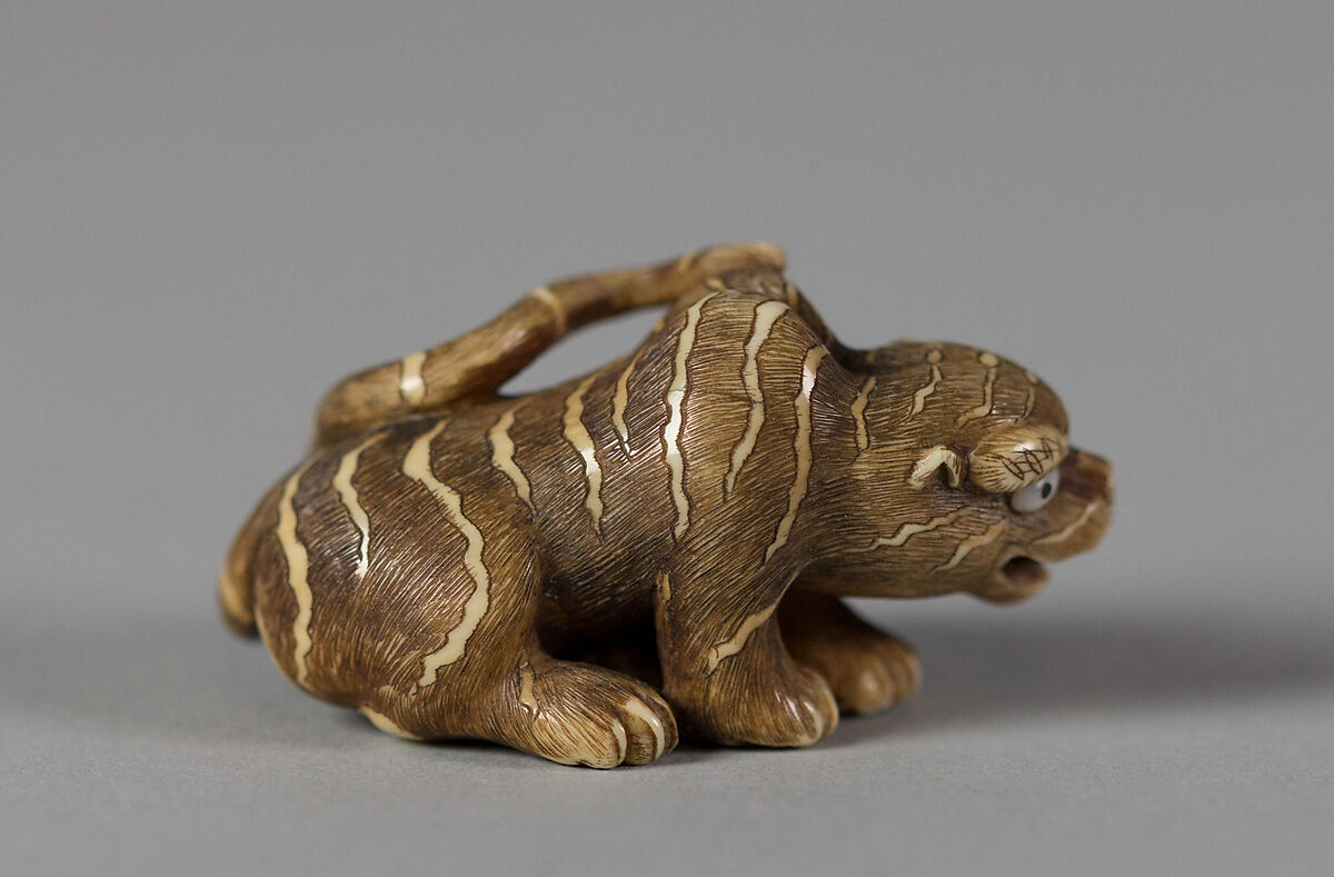 Netsuke of Tiger and Cub, Ivory, Japan