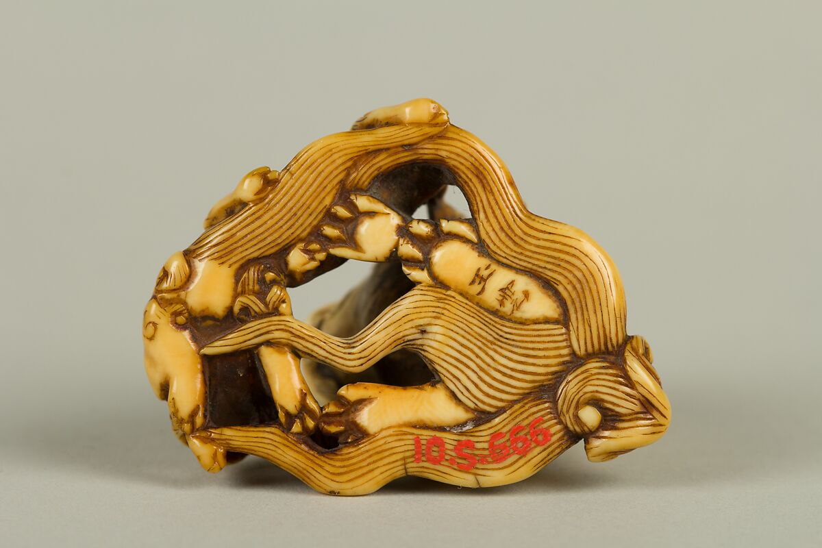 Netsuke of Lion and Cubs, Ivory, Japan