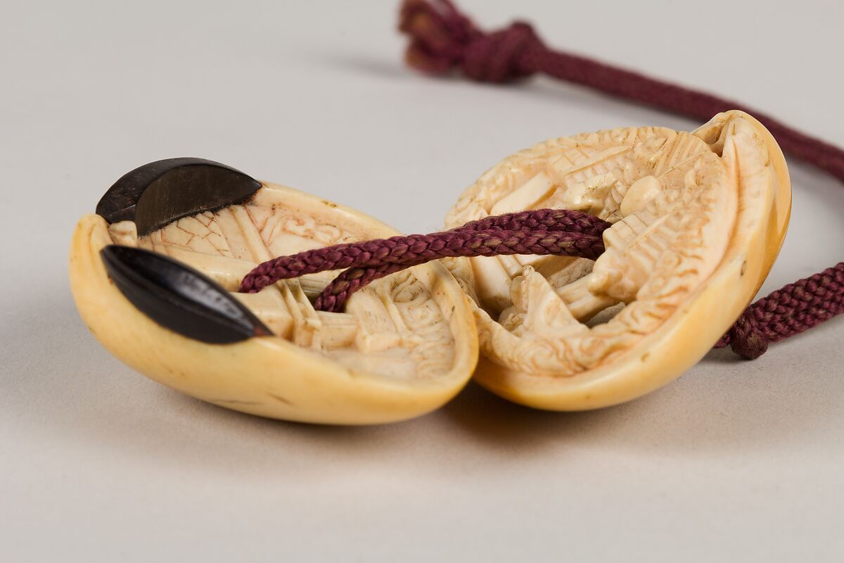 Netsuke in the form of a Clamshell Containing a Landscape, Ivory, Japan