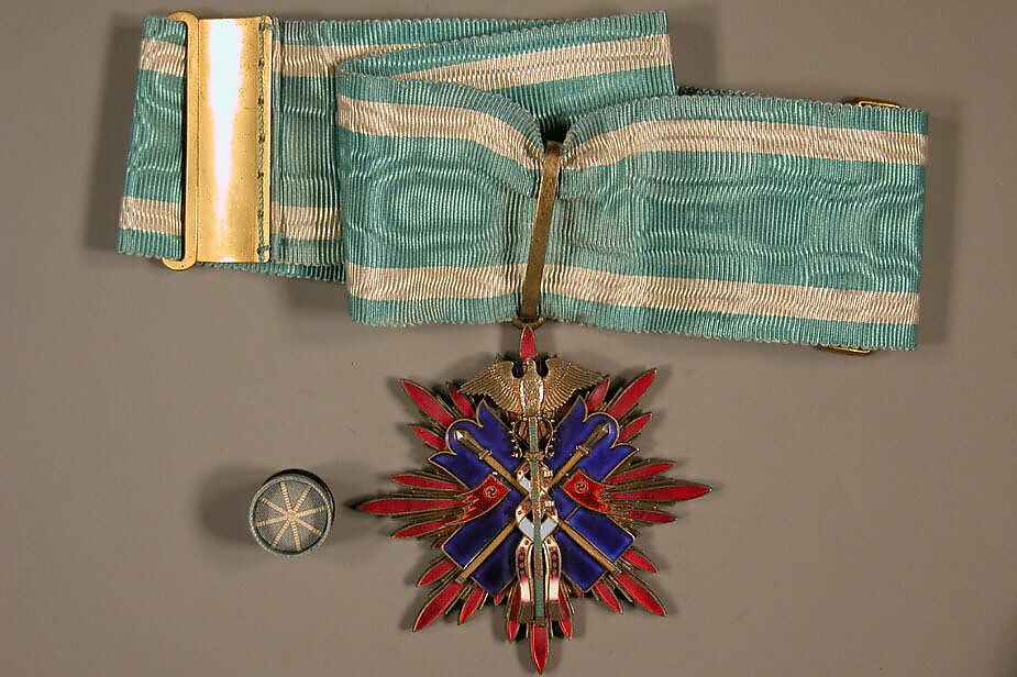 Medal and Button, Green with white stripes, Japan 