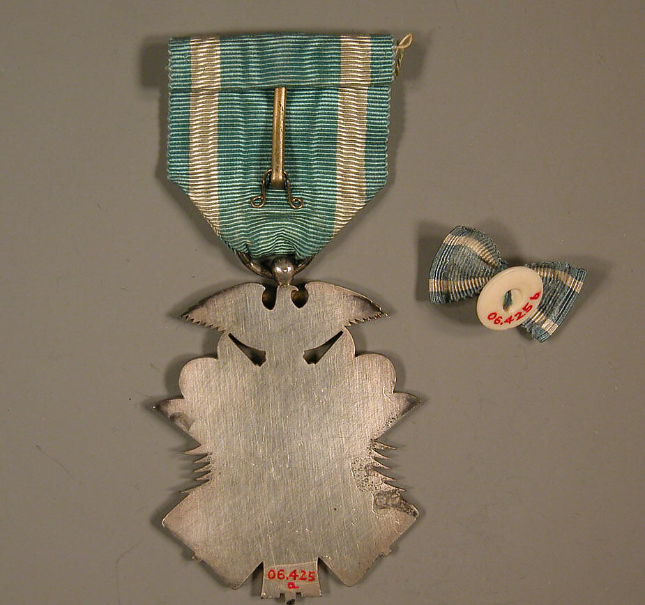 Medal and Button, Green with white stripes, Japan