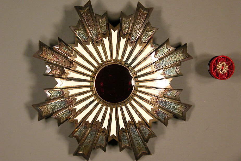 Insignia, Medal and Button, White ribbon with red borders, Japan