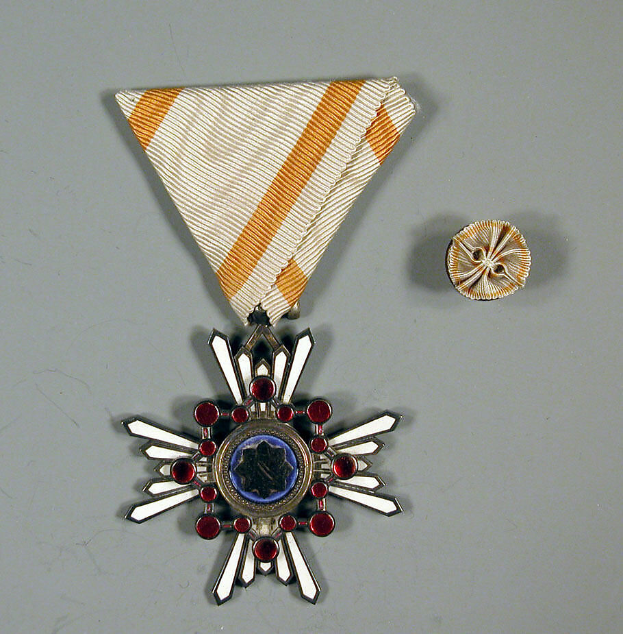 Medal and Button, White triangular ribbon with yellow side stripe, Japan 