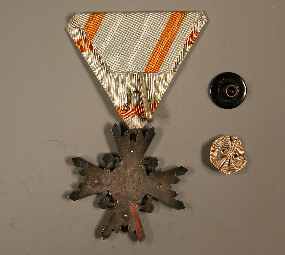 Medal and Button, White triangular ribbon with yellow stripes, Japan