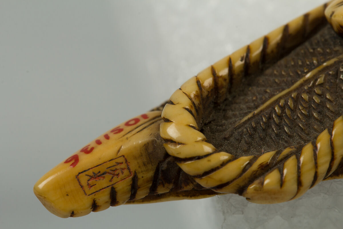 Netsuke of Mouse and Leaves, Ivory, Japan