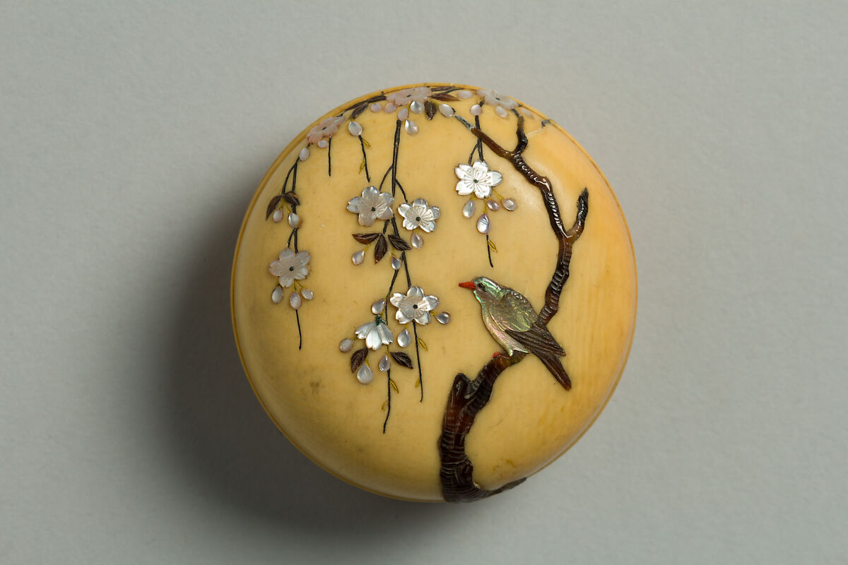 Netsuke, Ivory inlaid, Japan 