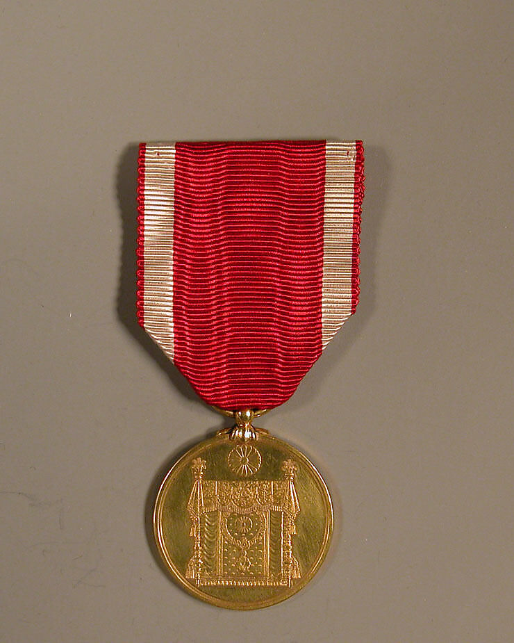 Medal, Gold; red ribbon with white stripe at each side, Japan 