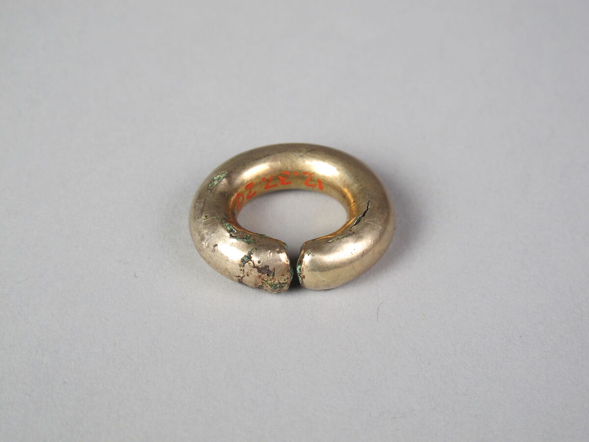 Earring, Metal plated with electrum, Japan