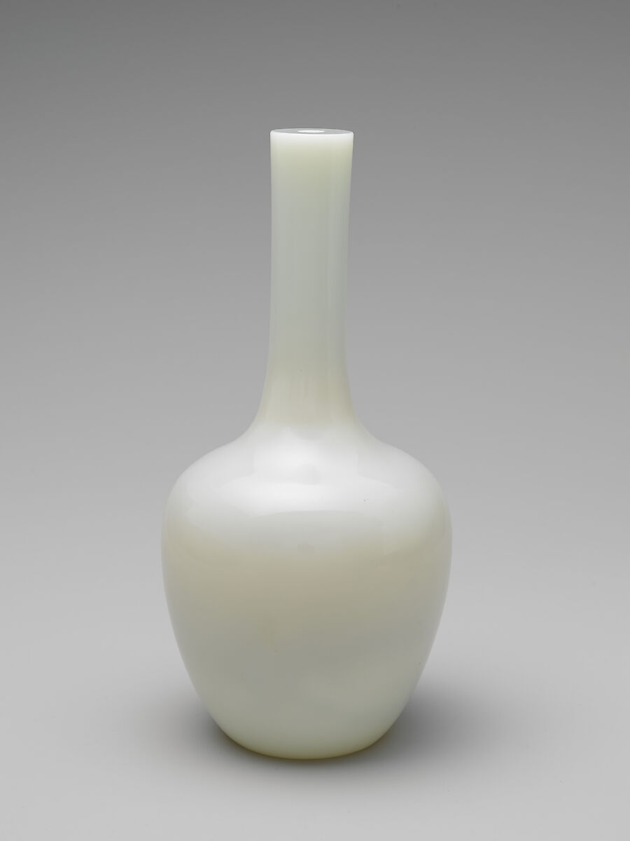 Vase, Opaque white glass, China