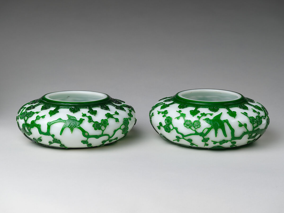 Bowl on Wood Stand, Glass, China