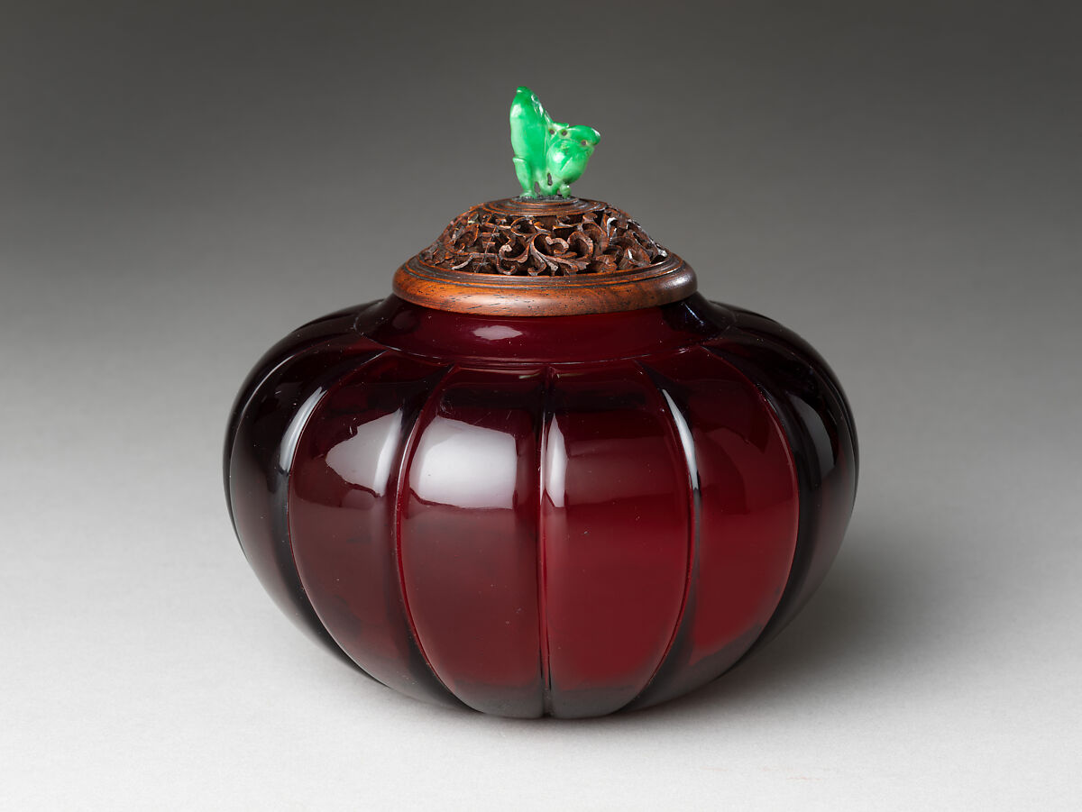 Water container, Glass, China