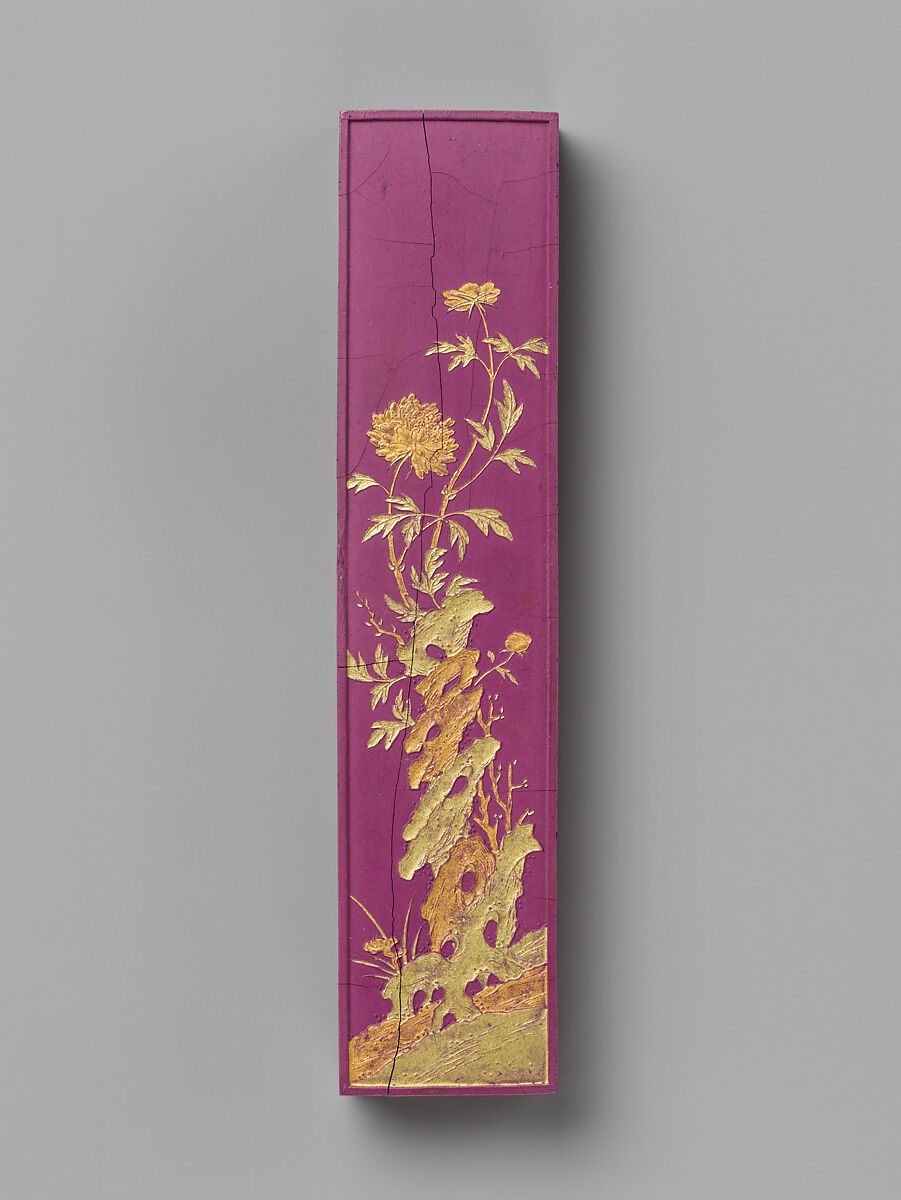 Set of pigment tablets decorated with peony, rock, and magic fungus, Pigment, lacquer box, silk lining, China